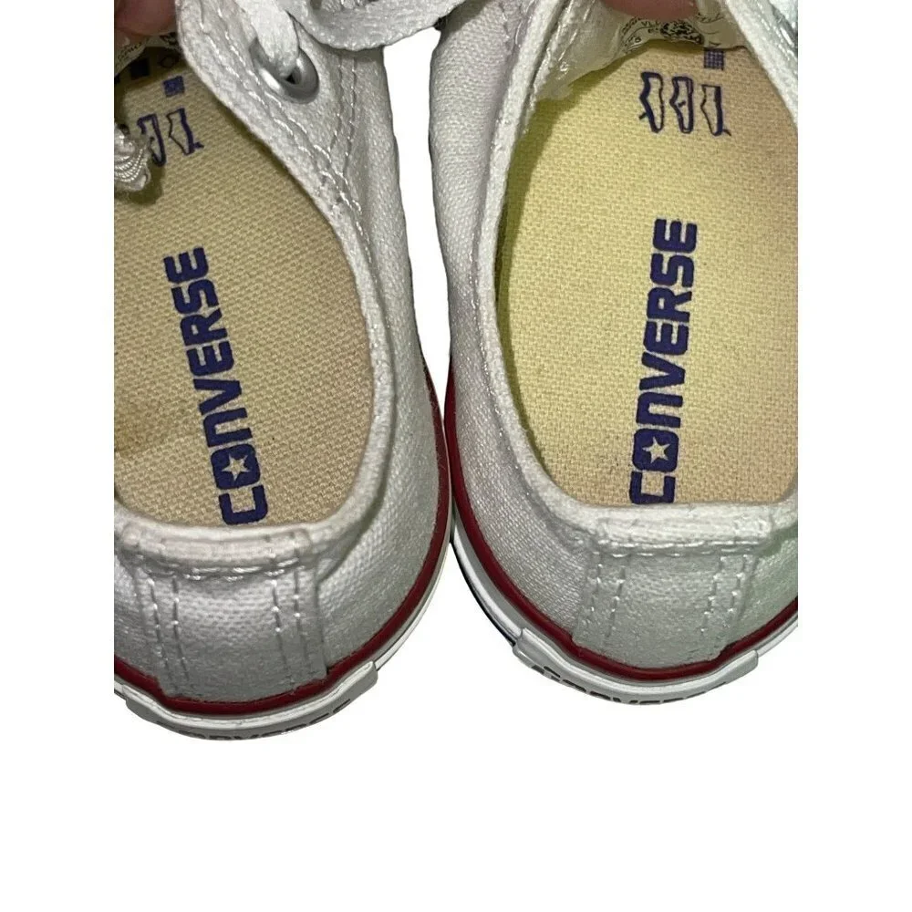 NEW! Converse Chuck Taylor All Star Classic Low Top White Sneaker Shoe Size 11
